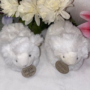 NWOT DouDou et Compagnie White Sheep Baby Slippers with built-in rattler